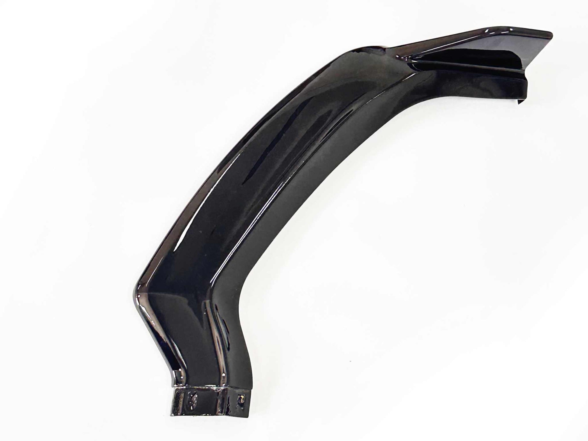 Glossy black front lip splitter for Mustang Mach-E GT 2021-2025 made of wet carbon fiber