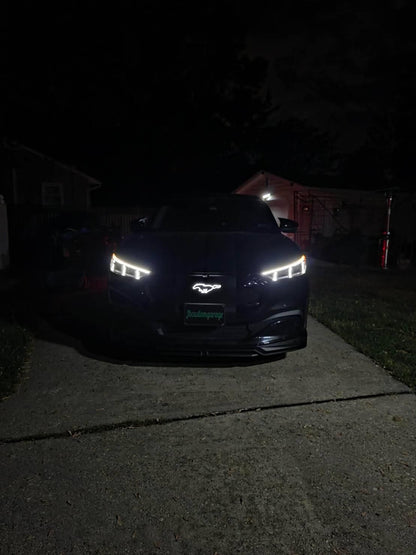 FRONT LIGHT‑UP PONY
