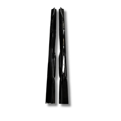 Carbon fiber side skirts for Mustang Mach-E 2021-2025, black, lightweight and durable aerodynamic car accessory