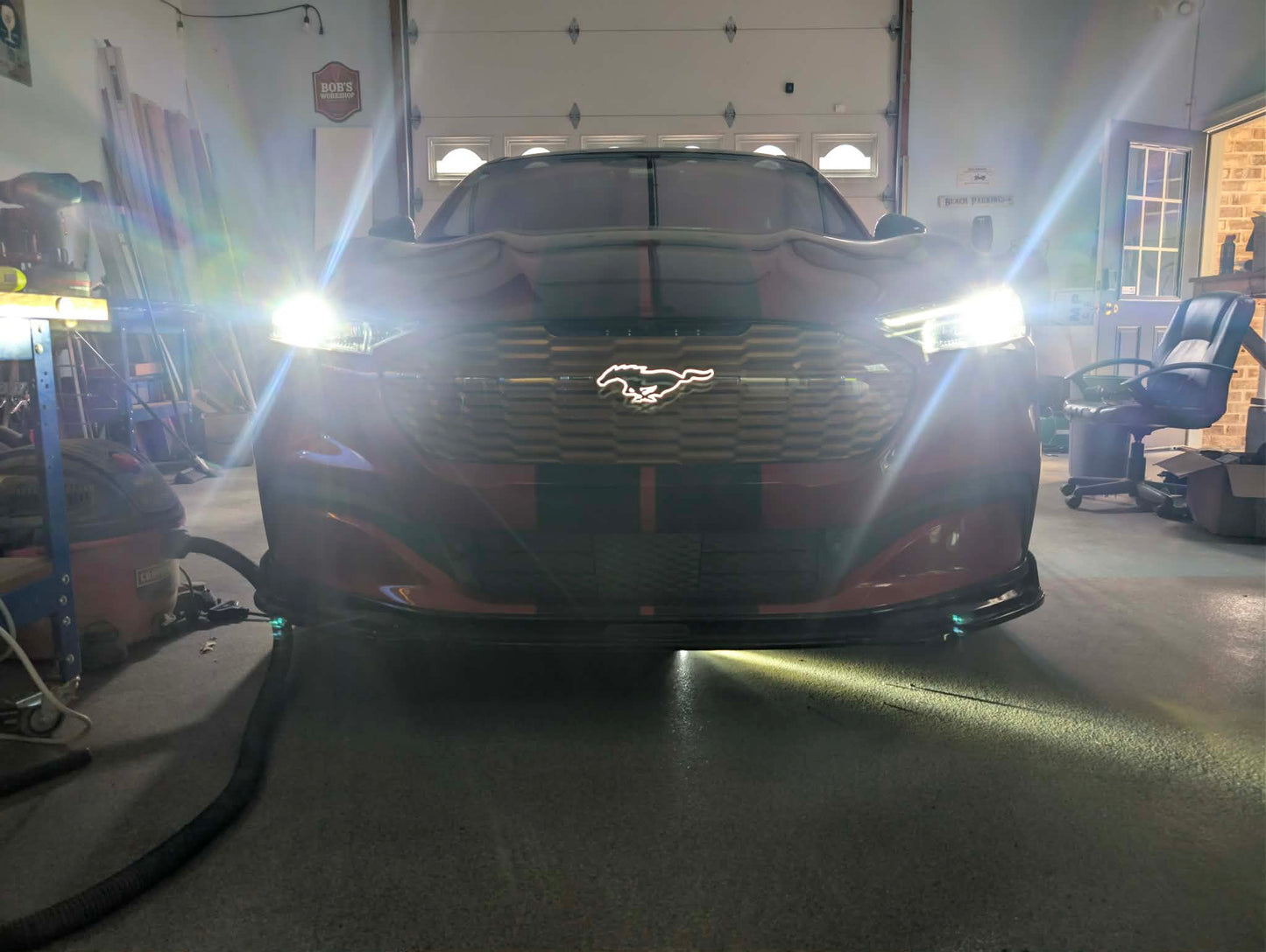 FRONT LIGHT‑UP PONY