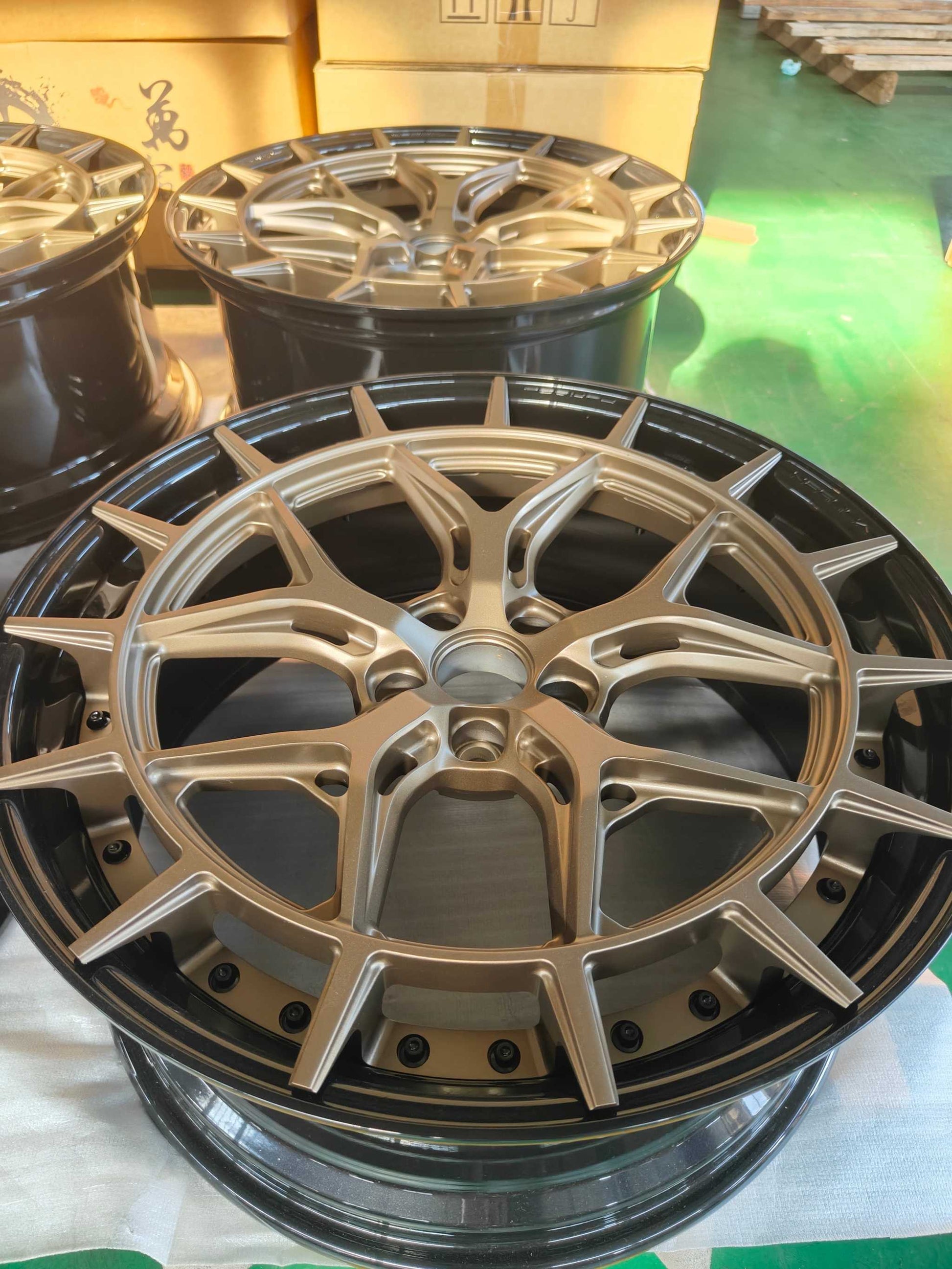 Custom forged Al6061-T6 aluminum wheels for Mustang Mach-E, lightweight, durable, and stylish.